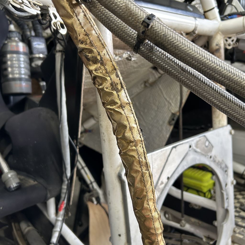 gold sleeve 6100 truck
