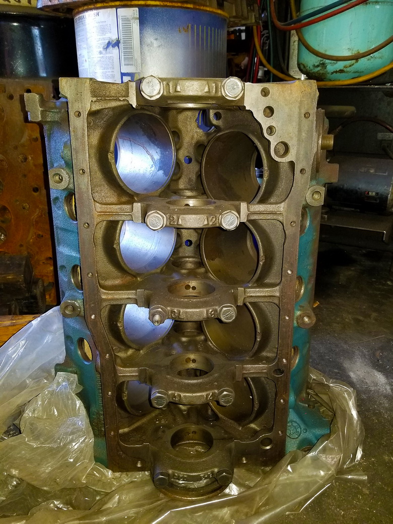 Ford Windsor V8 engine
