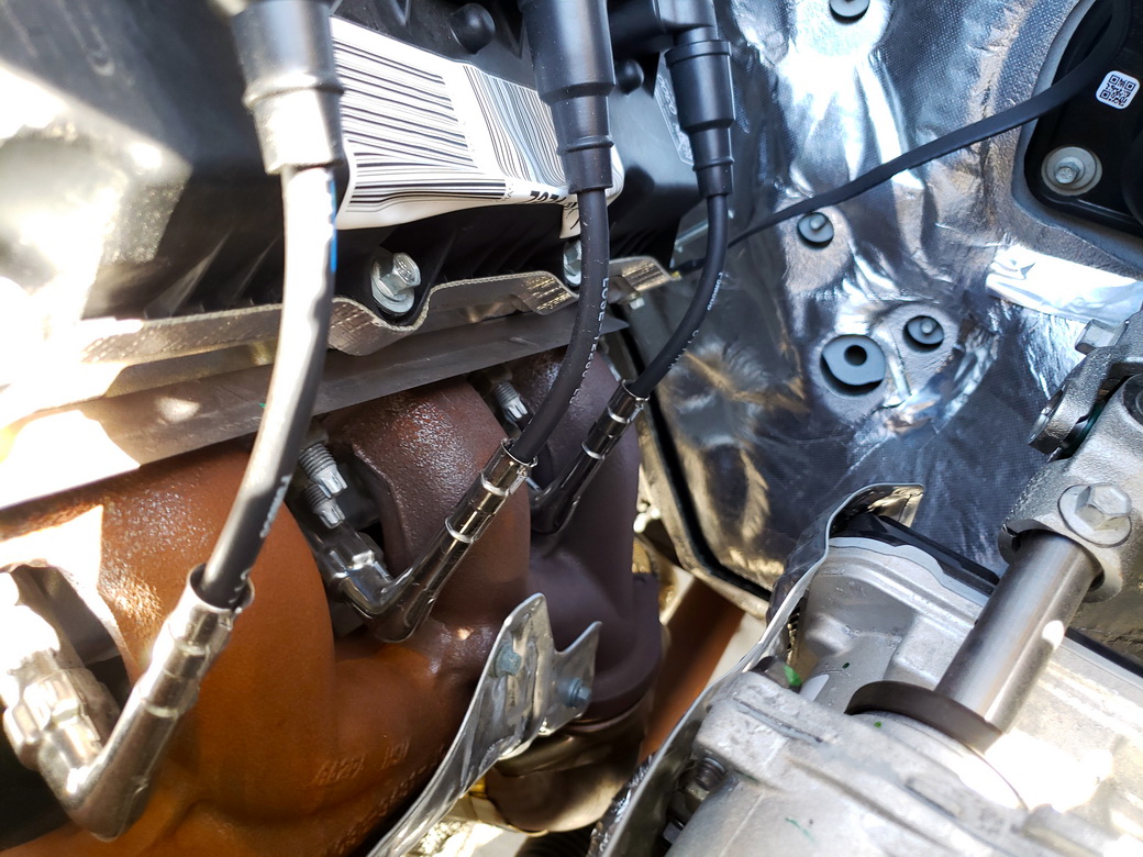Ford Godzilla 7.3L V8 Spark Plug Wires and Protectors