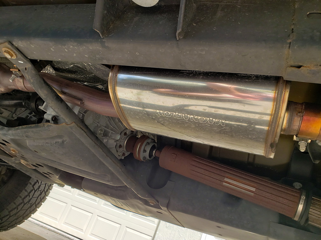Heatshield_Products_Pipe_Armor_Heatshield_Armor_Install_01