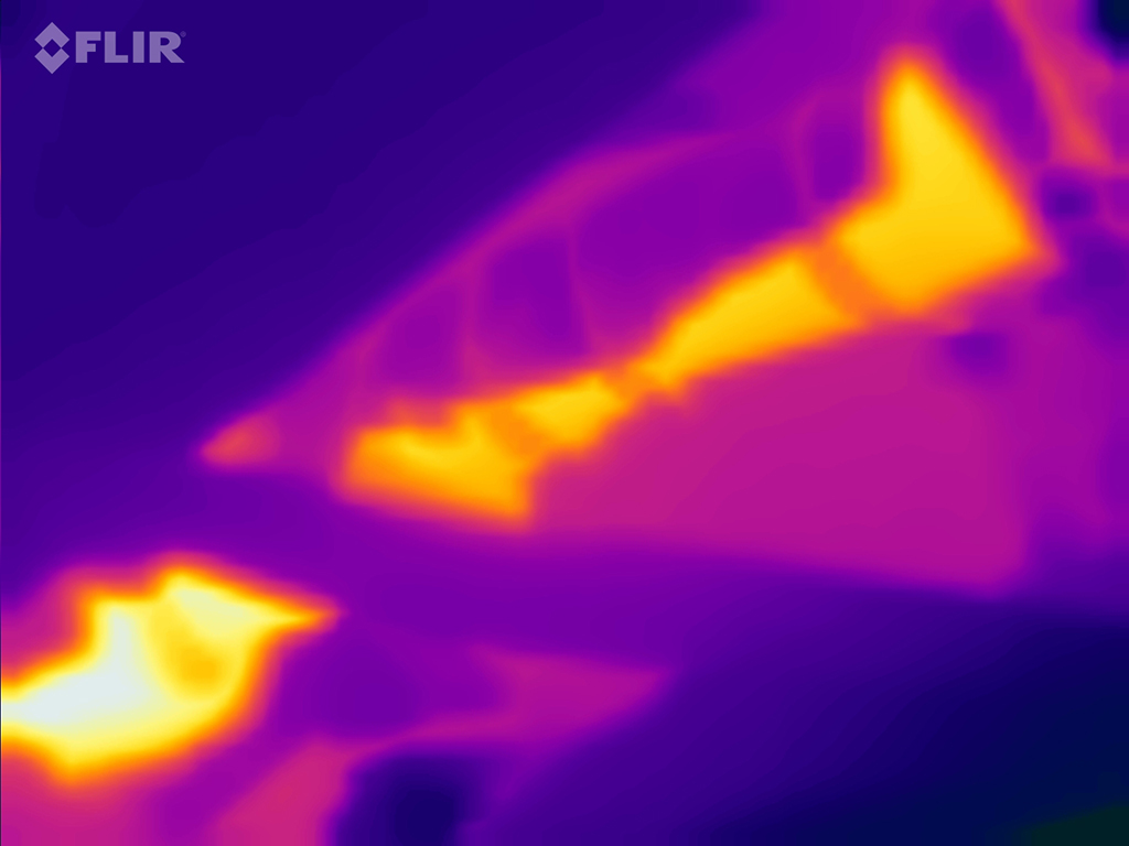 FLIR image of Jeep Wrangler JK exhaust system with Heatshield Armor installed